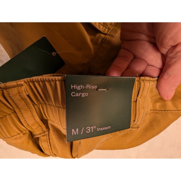 Wild Fable Womens High Rise Cargo Pants Tan Size Med L 31  Elastic Waist Pockets - Picture 6 of 10